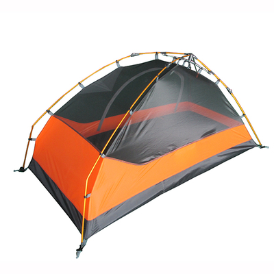 Easy up climbing tent